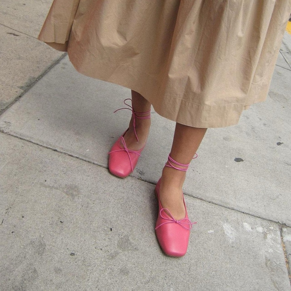 Lisa Says Gah Augusta the Brand fuchsia pink Sienna ballet flats.